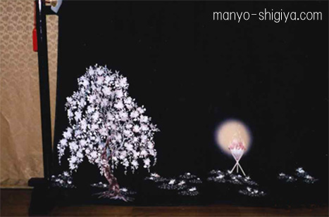 月の訪問着_夜桜