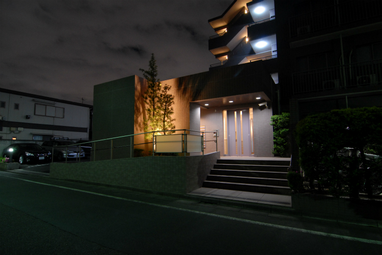 《夜景》全景　LED式植栽照明